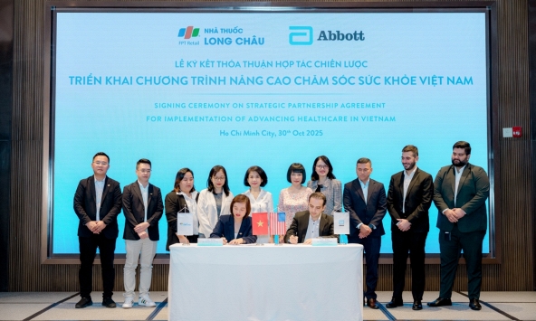 Abbott cùng FPT Long Châu triển khai hợp tác chiến lược toàn diện “Nâng cao chăm sóc sức khỏe Việt Nam”