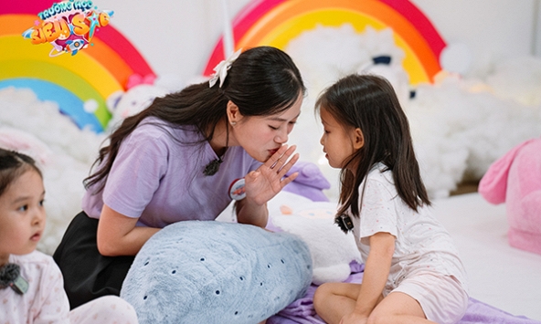 Tập 3 “Trường Học Siêu Sao”: Lâm Vỹ Dạ làm học trò bật khóc, MinHee trở lại đầy đáng yêu