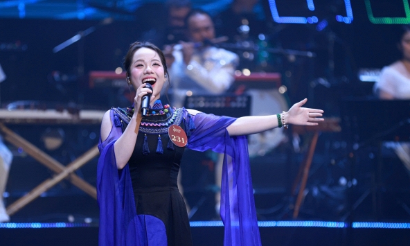 Khoảnh khắc bùng nổ của Đào Lê Phương Chi trong đêm đăng quang Tiếng hát Hà Nội 2025
