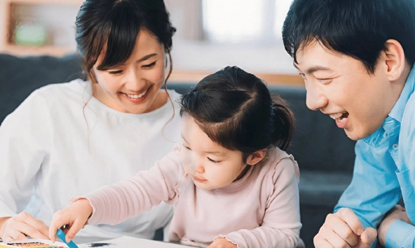 Quên điểm 9, 10 đi! Đây mới là loại 'trí thông minh' quyết định con bạn giàu hay nghèo, nhưng rất nhiều cha mẹ Việt đang bỏ quên