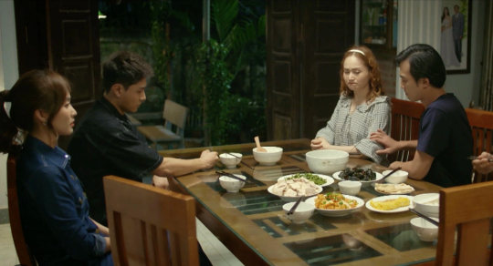 Ngày tôi thông báo không về ngoại ăn Tết, cả nhà chồng thay đổi thái độ đến mức kinh ngạc