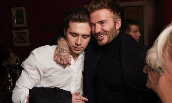 Đọc bài 'bóc phốt' của Brooklyn Beckham, tôi nghĩ ngay đến gia đình 1 người quen: Có cha mẹ như này, vừa tự hào vừa buồn và áp lực!