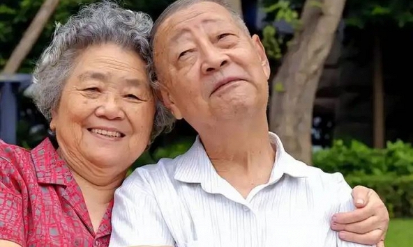 Nghịch lý trong nhiều gia đình: Những đứa con này chăm sóc cho cha mẹ nhiều nhất nhưng cũng dễ sinh hiềm khích nhất!