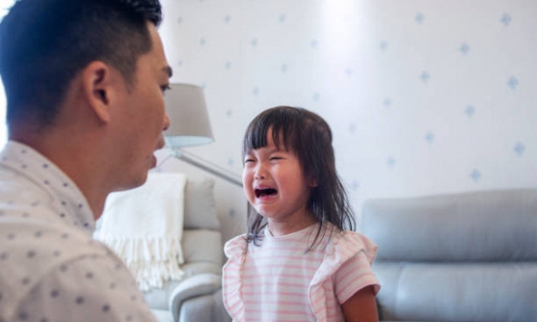 4 kiểu người cha có thể trở thành “thảm họa” suốt đời của con trẻ - hãy thay đổi càng sớm càng tốt