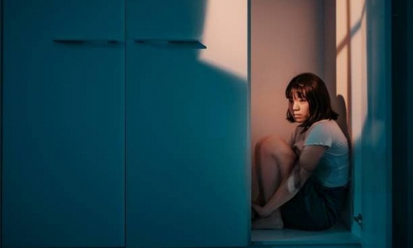 Nữ sinh 12 tuổi có hành động dại dột, người mẹ khởi kiện khi đọc thư tuyệt mệnh: Giáo viên liệu có oan ức không?