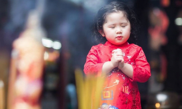 Mùng 1 Tết, mẹ nên đưa bé đi đâu để vừa vui chơi vừa hiểu thêm nét đẹp văn hóa Việt?