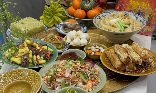 Mùng 3 Tết dọn tủ lạnh, có 3 món thừa nên xử lý ngay kẻo “giữ” vận xui sang năm mới