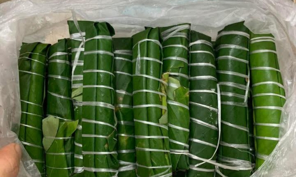 Thông gia lên chơi Tết tặng túi quà mà tôi muốn “cạn lời”, không biết cố tình hay có ý gì khác