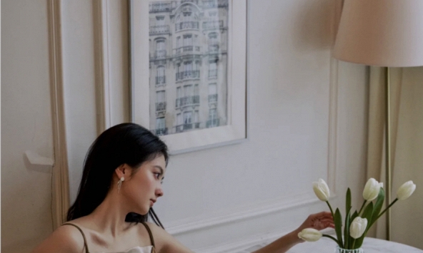 Góc Tây Nam trong nhà: 'Huyệt đạo' tình duyên năm 2026 chị em FA phải chăm chút ngay để cuối năm kịp gửi thiệp hồng