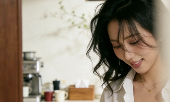 Gái độc thân mua nhà: 3 lưu ý cốt lõi phong thủy và tài chính để không gánh nợ ngập đầu ở tuổi 35