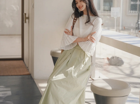 Đi qua nửa đời người mới thấm: Trái tim đàn bà dẫu nhiều sứt mẻ, tự mình khâu vá ắt sẽ lại lành lặn và trọn vẹn yêu thương