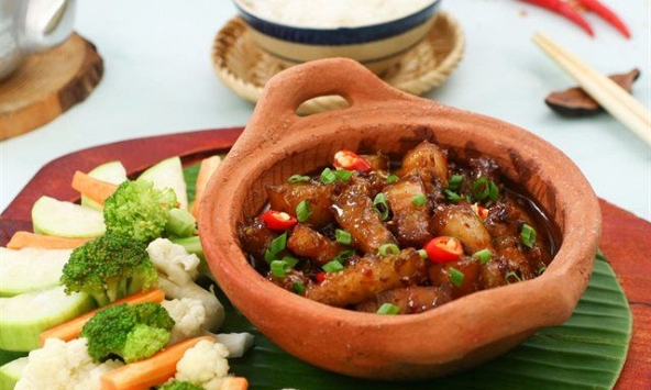 Thích món kho nhưng bạn đã biết cách tạo 'gương soi' vận thế: Không mê tín mà do các cụ xưa dặn!