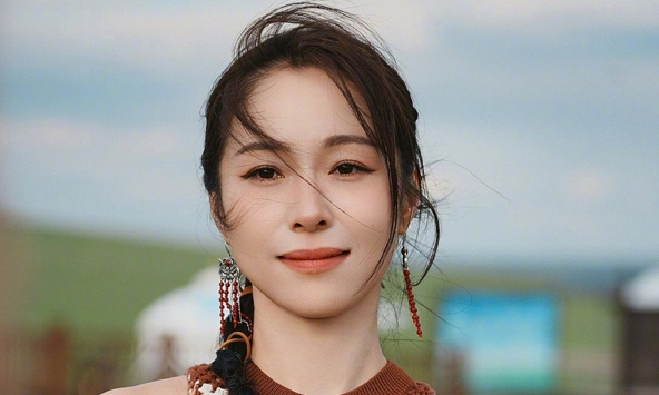 4 người nổi tiếng nhận vơ tri thức rồi bị dân mạng 'bóc phốt': 2 người ê chề đến mức phải rút khỏi showbiz!