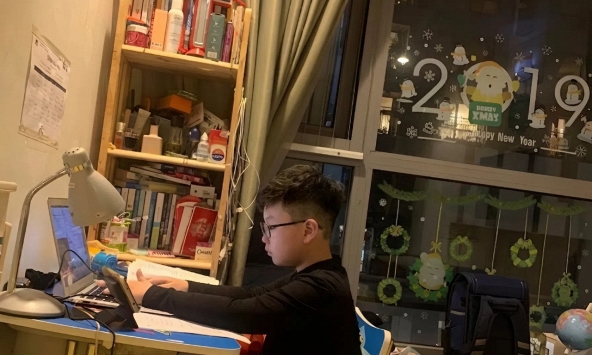 Mẹ Hà Nội tiết kiệm 2 triệu/tháng suốt 4 năm để lập quỹ học trường tư cho con: 'Ngày xưa tôi bị cười, giờ ai cũng khen biết lo xa'!