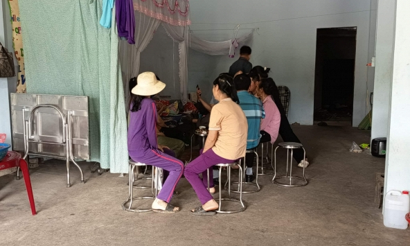 Tôi không thể chịu nổi tục lệ ngớ ngẩn và giả tạo ở nhà chồng mỗi dịp nghỉ lễ