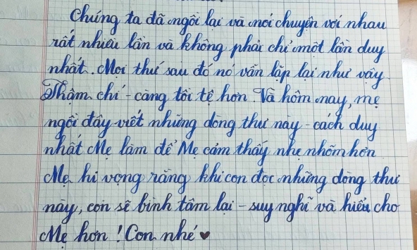'Mẹ chưa bao giờ tuyệt vọng như lúc này' - Bức thư mẹ gửi con trai dài 4 trang giấy khiến cư dân mạng đọc mà xót xa!