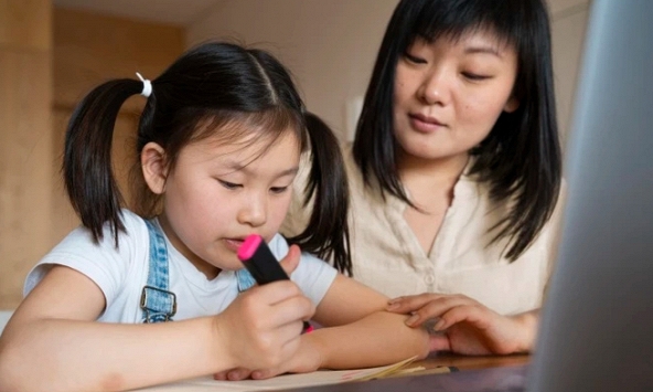 Con cứ chuẩn bị nghỉ hè là tôi VỨT ngay 4 thứ đồ này trong phòng: Toàn những thứ linh tinh mà ảnh hưởng tâm trí cực kỳ!