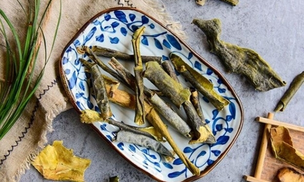 Bát canh 'thần dược' thanh mát, hạ hỏa mùa hè được nấu từ thứ bạn đang vứt đi