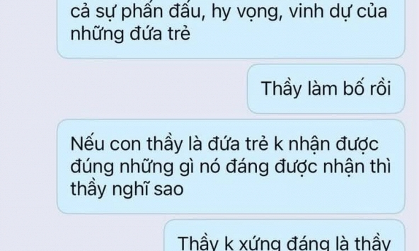 Màn 'đòi quà' thầy giáo của hai mẹ con ở Hà Nội gây tranh cãi nhất lúc này: 100 nghìn đồng có đáng đánh đổi không?