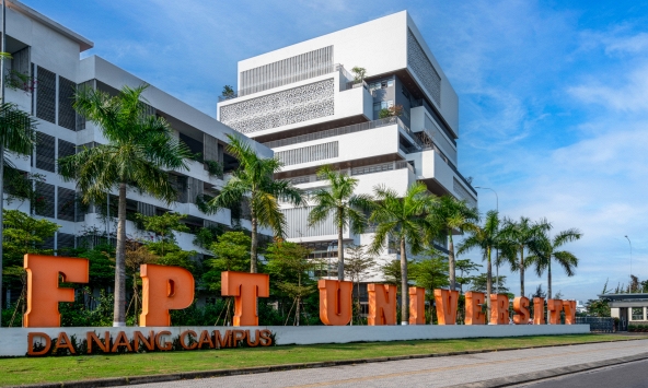 Điểm danh loạt trường đại học đào tạo ngành Ngôn ngữ xịn sò, mở ra cơ hội toàn cầu cho 2k8