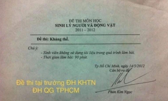 Đề thi chỉ có duy nhất 2 TỪ của một trường ĐH đang khiến cư dân mạng toát mồ hôi, nhìn tên người ra đề càng phục sát đất!