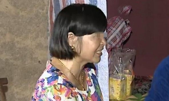 'Mẹ ở nhà tôi nhưng suốt ngày chỉ lo cho gia đình anh cả' - Sự thiên vị của người mẹ suýt thì khiến 2 anh em ruột cạch mặt