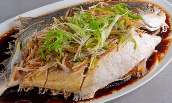 Chỉ chọn đúng 3 nguyên liệu, tôi có ngay mâm cơm sang xịn ngày mưa cho 4 người
