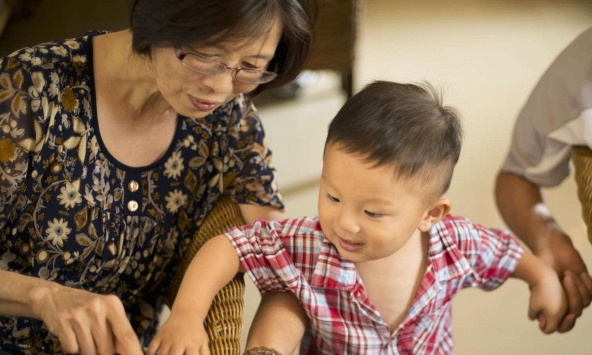 Tuổi già có khổ hay không, nhìn vào tuổi 60 là biết: Đến độ tuổi này, cha mẹ nhất định phải chuẩn bị sẵn 3 “quân bài” sau!