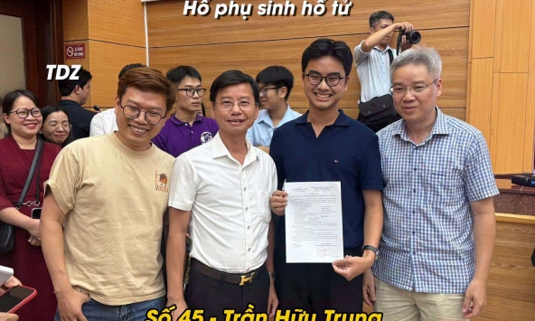 Bức ảnh chụp tại Trường Đại học Y Hà Nội đang gây bão mạng xã hội từ chiều hôm qua: Đúng là hổ phụ sinh hổ tử!