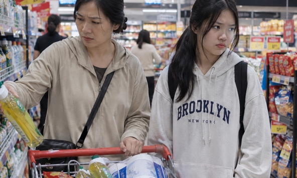 Con gái lên mạng “phốt” mẹ chuyện đi siêu thị, dân mạng Việt nhìn hóa đơn mà ngán ngẩm: Mẹ đọc được sẽ buồn đến thế nào?