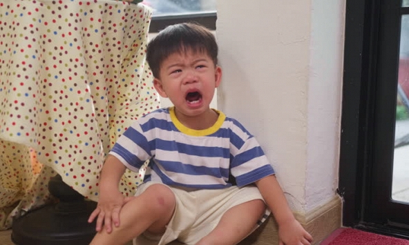 CẢNH BÁO: 4 'lỗi bộ não' phổ biến nhất đang thầm lặng thao túng cảm xúc của trẻ, cha mẹ cứ tưởng con nổi loạn!