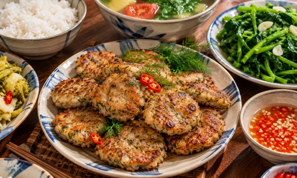 Ăn món gì cũng ngán, tôi mua mớ cá vụn 25.000 đồng về nấu được món ngon không tưởng