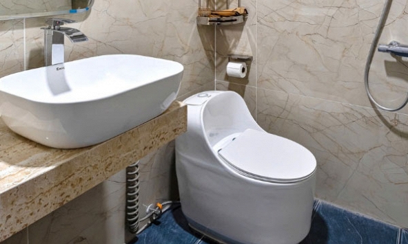 Mua bồn cầu liền khối ở đâu chất lượng tại TP.HCM