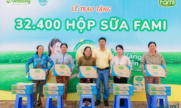 Từ 'hạt vàng tự nhiên' đến hành trình lan tỏa dưỡng chất lành vì cộng đồng của Fami