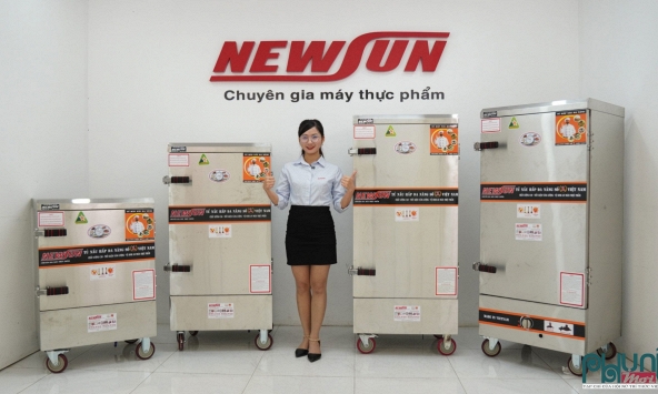 Phân tích bài toán khấu hao: Chọn tủ hấp thực phẩm công nghiệp chính hãng hay tủ gia công?