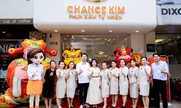 Chance Kim TP.HCM mừng sinh nhật 4 năm: Hành trình tôn vẻ đẹp tự nhiên