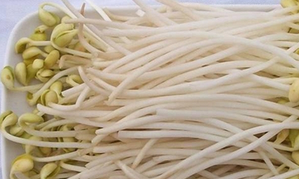 4 loại rau “độc” nhất thế giới âm thầm 'phá gan', vậy mà thường xuất hiện trên bàn ăn nhiều gia đình