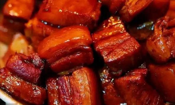 Ngày càng nhiều người tử vong vì biến chứng bệnh tiểu đường, bác sĩ cảnh báo: Trời lạnh, thà ăn cơm không còn hơn ham 4 món này