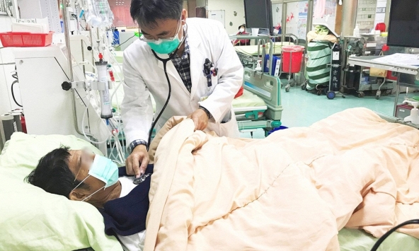 Tiết kiệm 1 thứ trong bếp, người đàn ông nhiễm trùng, suy thận nặng