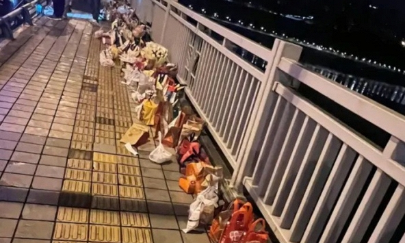 Sự thật về vụ chàng trai nhảy cầu tự vẫn vì bị bạn gái chia tay gây rúng động dư luận