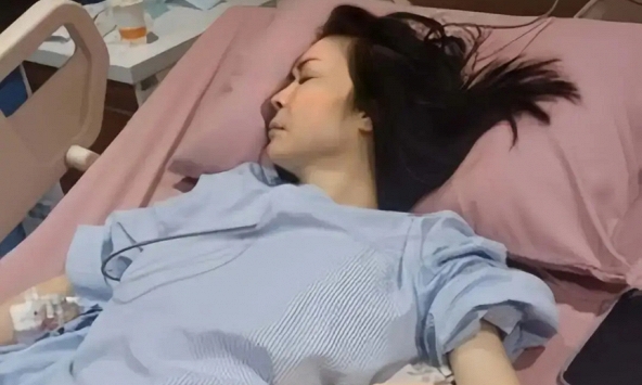 1 nữ diễn viên mắc ung thư giai đoạn cuối đã di căn ra nhiều bộ phận cơ thể