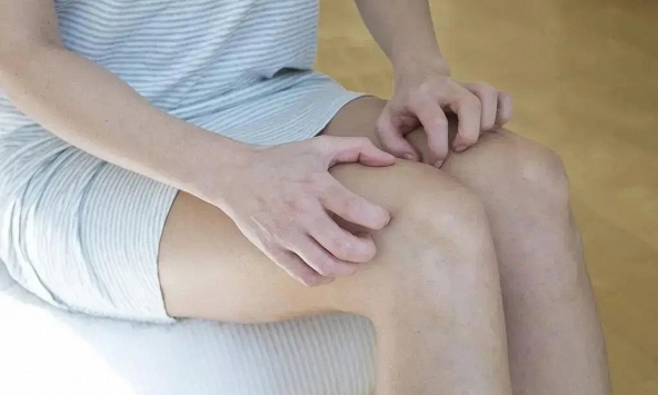 Cô gái 27 tuổi bị từ hôn vì mắc bệnh lạ, bác sĩ nhắc: Rất dễ chẩn đoán sai ở giai đoạn đầu