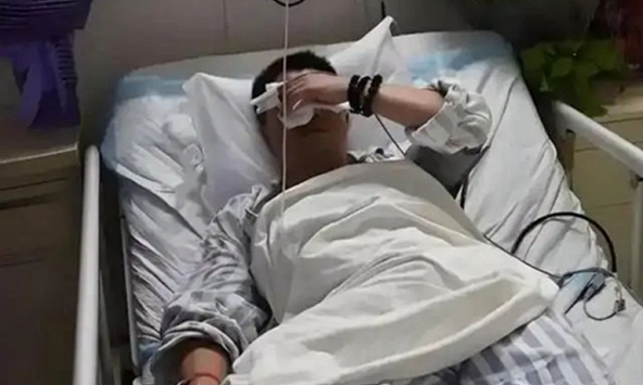 Nam shipper 43 tuổi qua đời vì suy thận, bác sĩ nhắc: Bữa sáng có 4 món không nên ăn