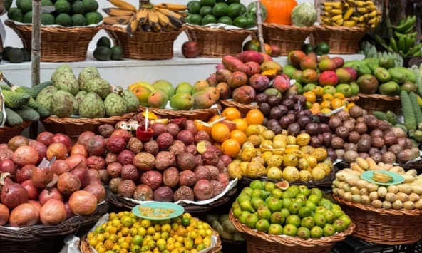 Đi chợ mua trái cây, nên chọn quả to hay quả nhỏ? Nhiều người chọn sai