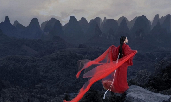 Địa điểm chụp ảnh 'thần tiên tỷ tỷ' giá 2,3 triệu gây sốt hóa ra nằm sát vách Việt Nam, lại còn miễn visa đi cực dễ