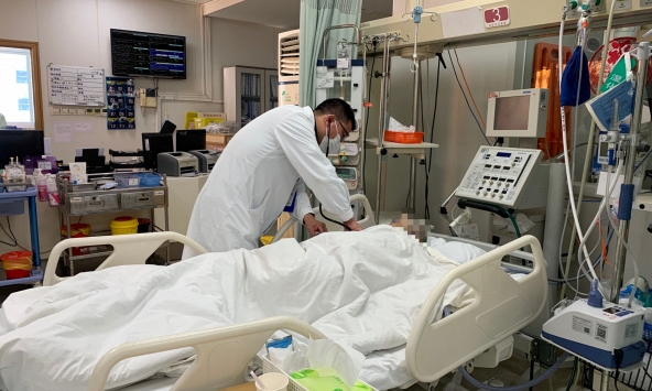 3 người trong 1 công ty cùng bị phình động mạch não, người sếp qua đời ở tuổi 40: Có gì uẩn khúc?