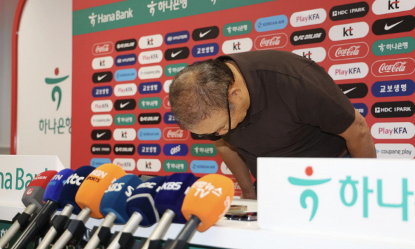 Chính thức: Ông Park Hang-seo từ chức phó chủ tịch LĐBĐ Hàn Quốc sau thất bại tại World Cup