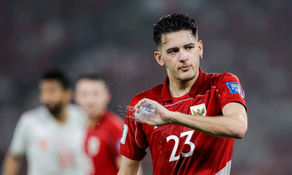 Cầu thủ nhập tịch Indonesia cay cú lên mạng đá xoáy ĐT Việt Nam sau trận thua đau 0-3