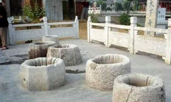 Giải mã bí ẩn về những thi thể dưới giếng ở Tử Cấm Thành