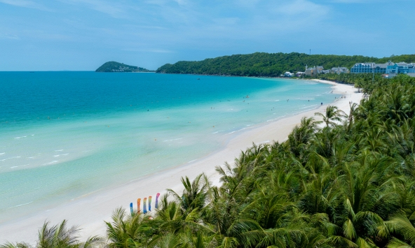 Báo chí Pháp gọi tên Phú Quốc như biểu tượng mới của làn sóng phục hưng du lịch châu Á